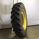 480/95R50 Goodyear Farm DT800 Optitrac R-1W on John Deere Yellow 12-Hole Stub Disc 60%