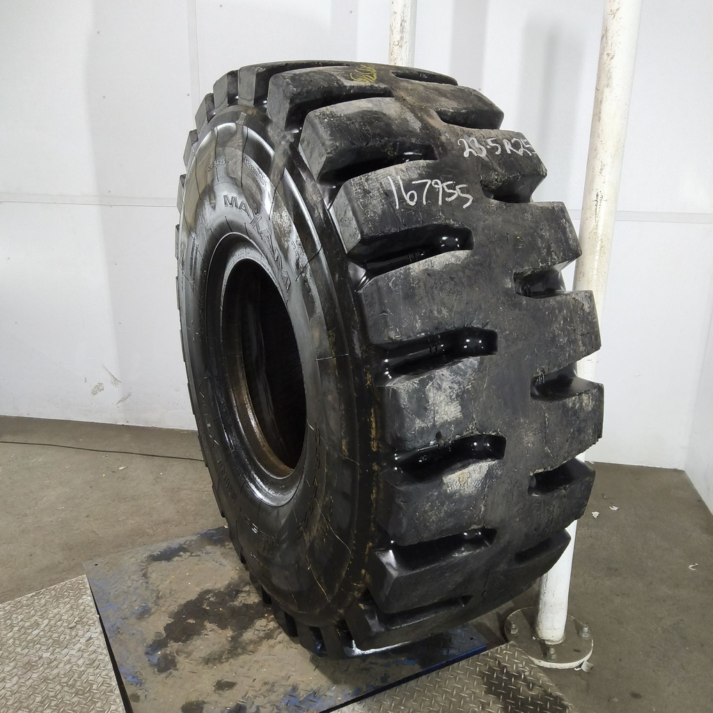 23.5R25 Maxam MS501 MineXtra L-5 195A2 80%