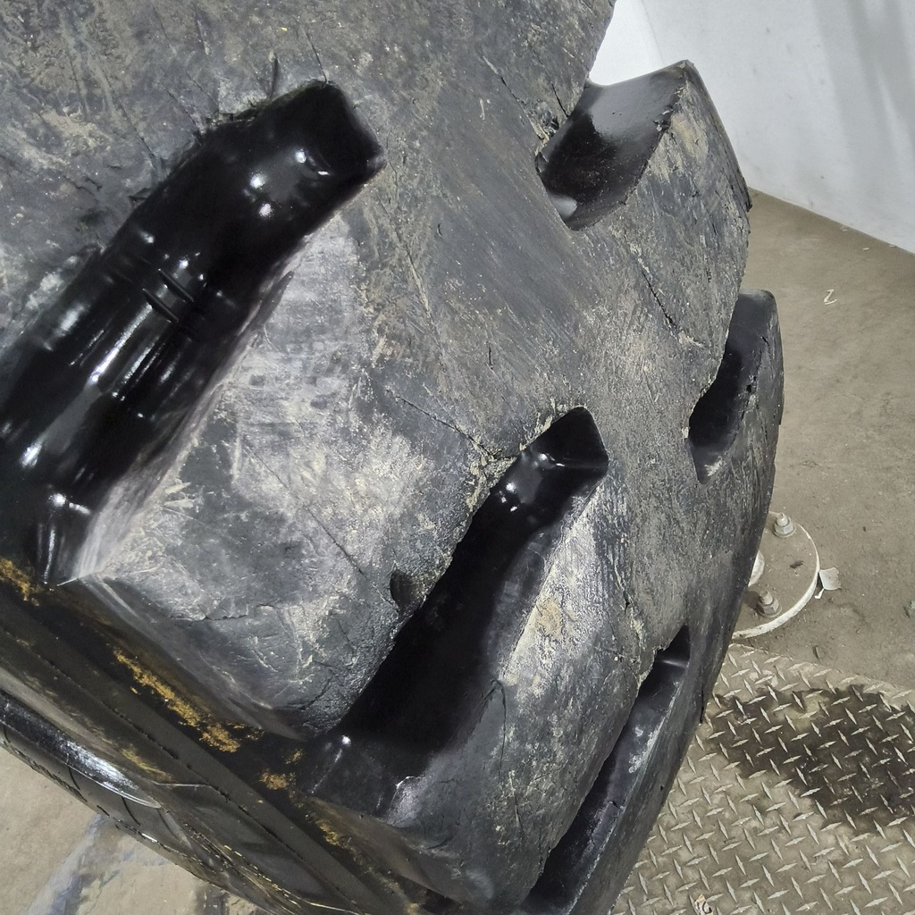 23.5R25 Maxam MS501 MineXtra L-5 195A2 80%