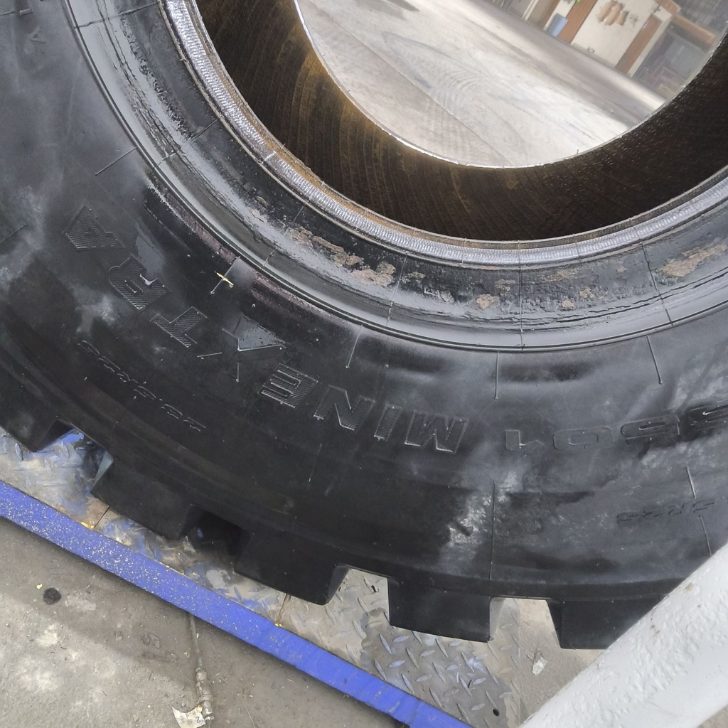 23.5R25 Maxam MS501 MineXtra L-5 195A2 80%