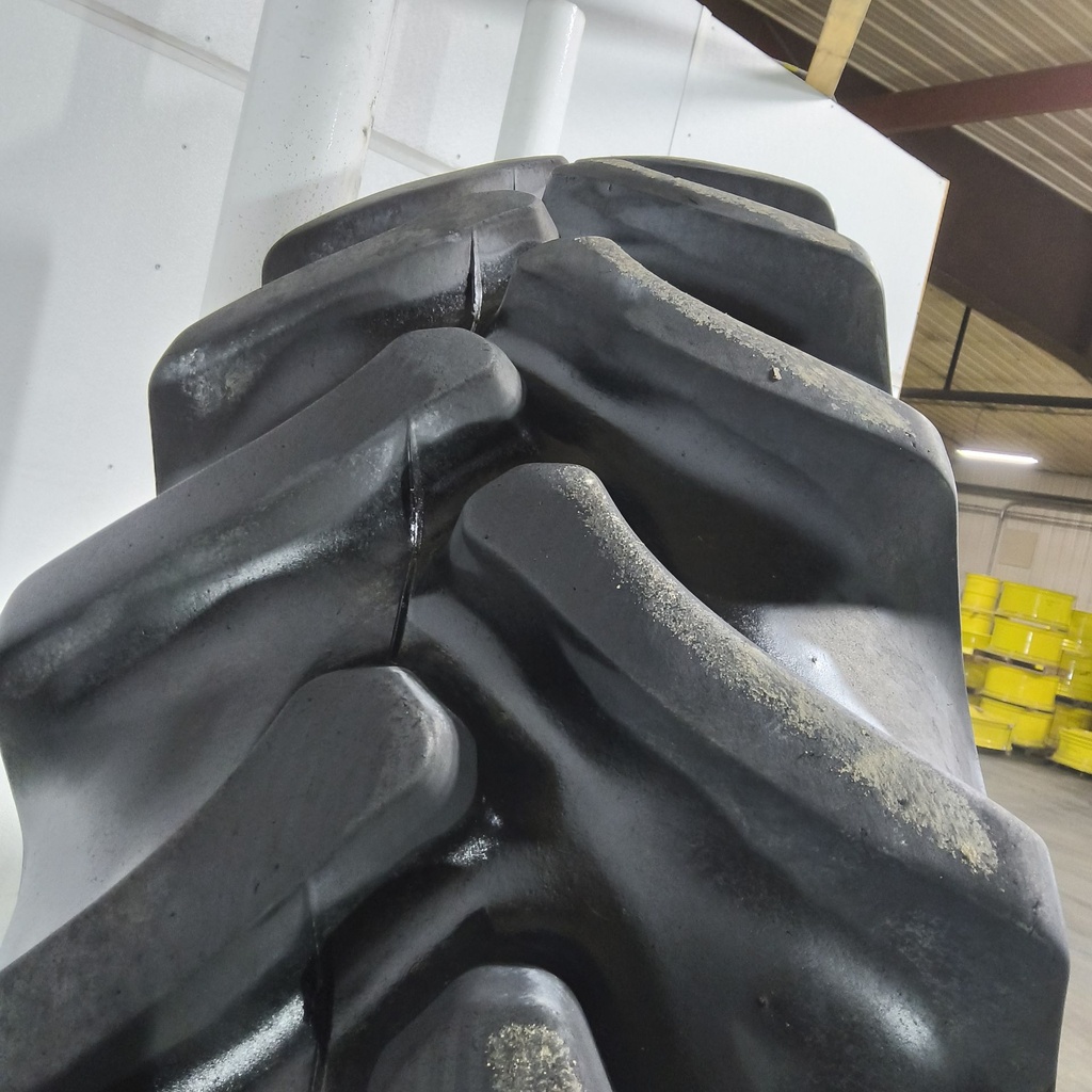 380/90R54 Firestone Radial 9000 R-1W 152A8/152B 85%