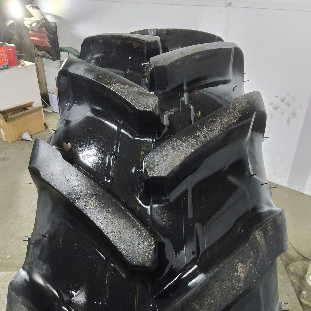 340/85R24 Michelin AgriBib 2 R-1W 130A8 90%