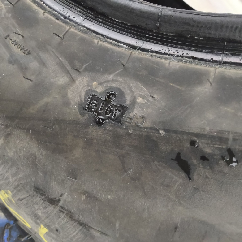 44x18.00-20NHS Titan Farm Multi Trac C/S HF-1 B (4 Ply), 90%