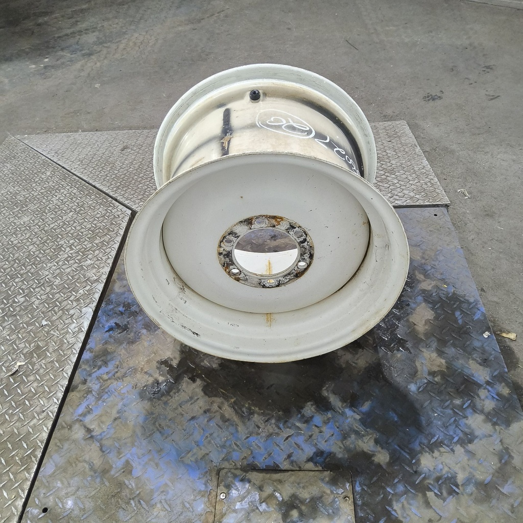 14"W x 20"D, Cream White / Versatile White 6-Hole Formed Plate , -4.62" Offset