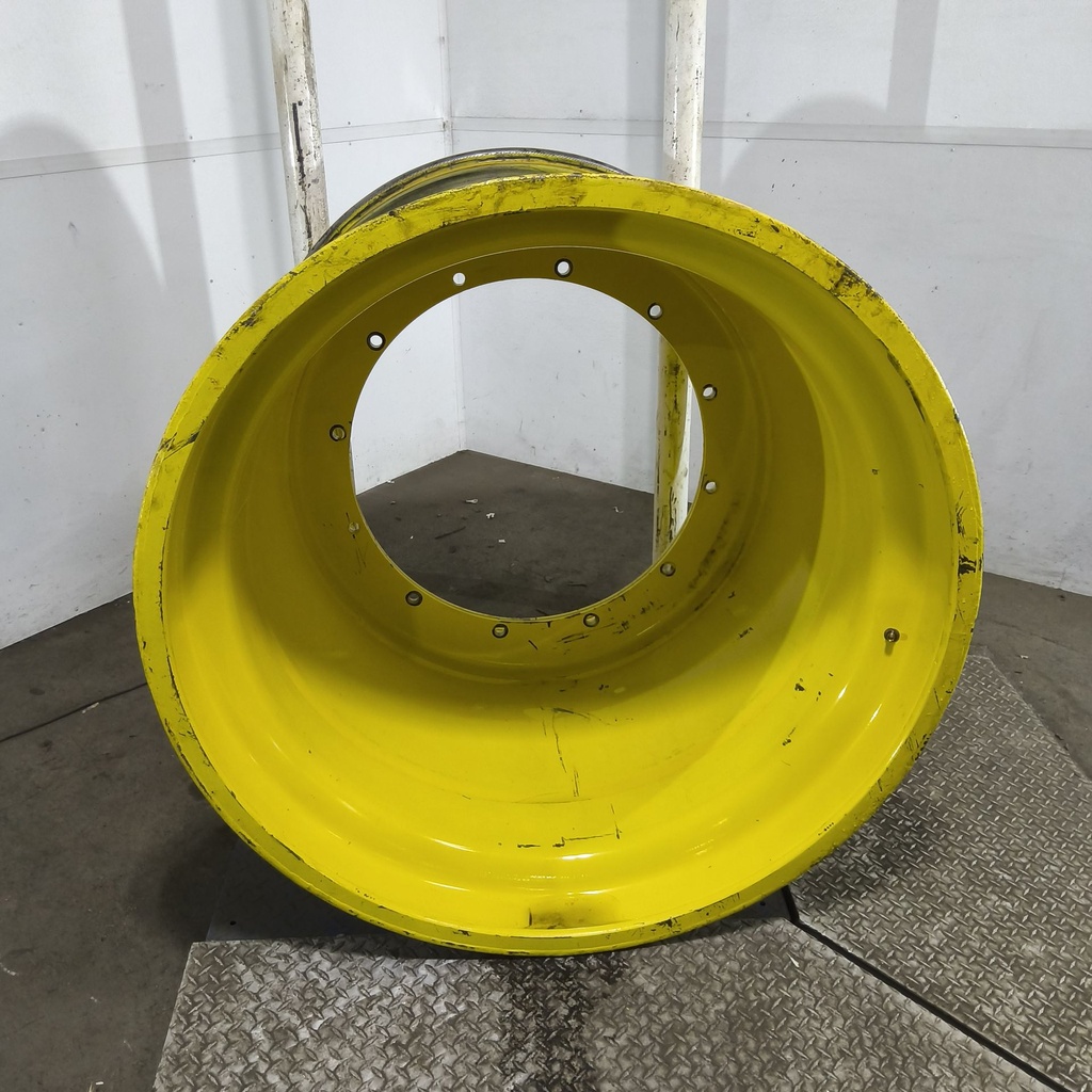 44"W x 46"D, John Deere Yellow 12-Hole Stub Disc , -9.5" Offset