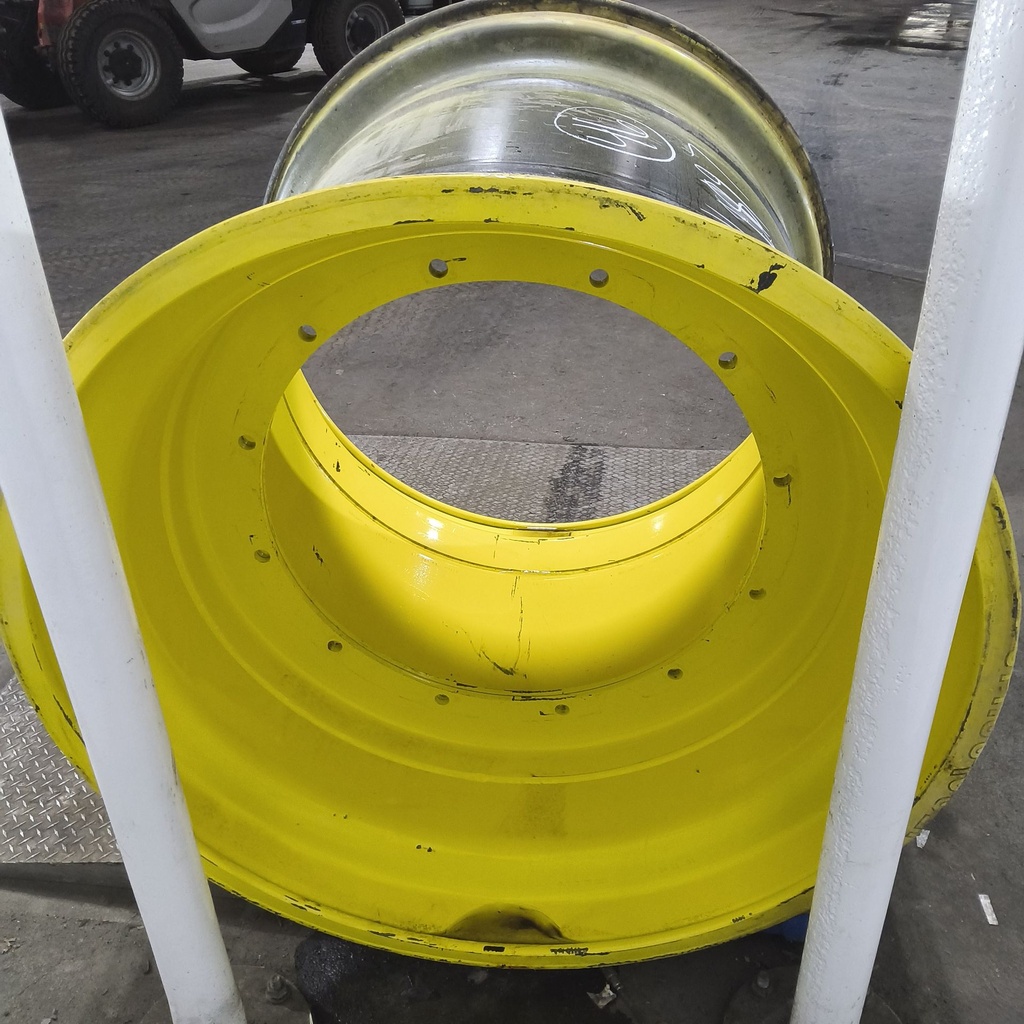 44"W x 46"D, John Deere Yellow 12-Hole Stub Disc , -9.5" Offset
