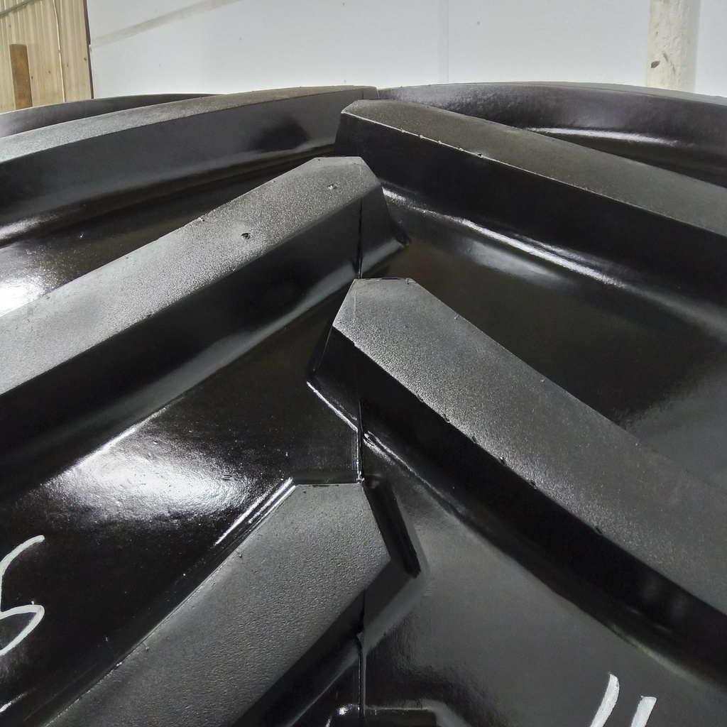 LSW1100/35R32 Goodyear Farm Optitrac R-1W 175D 95%