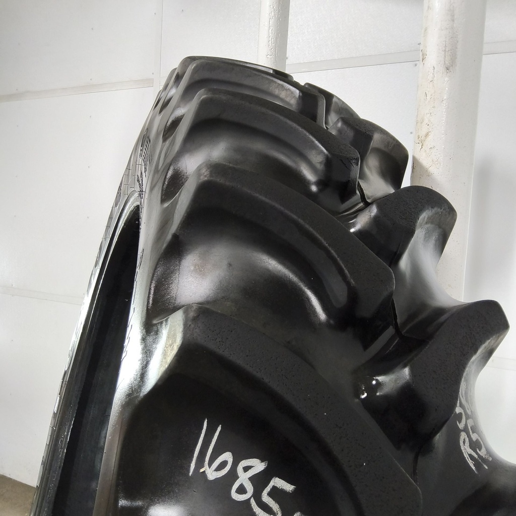 380/90R54 Firestone Radial 9000 R-1W 152A8/152B 90%