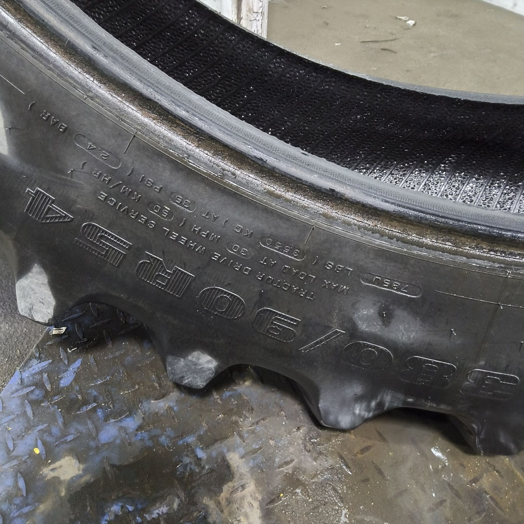 380/90R54 Firestone Radial 9000 R-1W 152A8/152B 90%