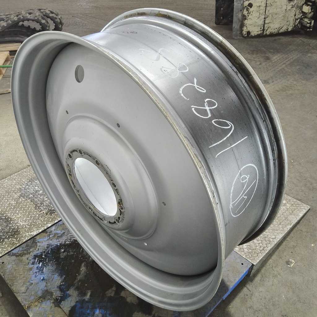 16"W x 46"D, Case IH Silver Mist 10-Hole Formed Plate , -9.25" Offset