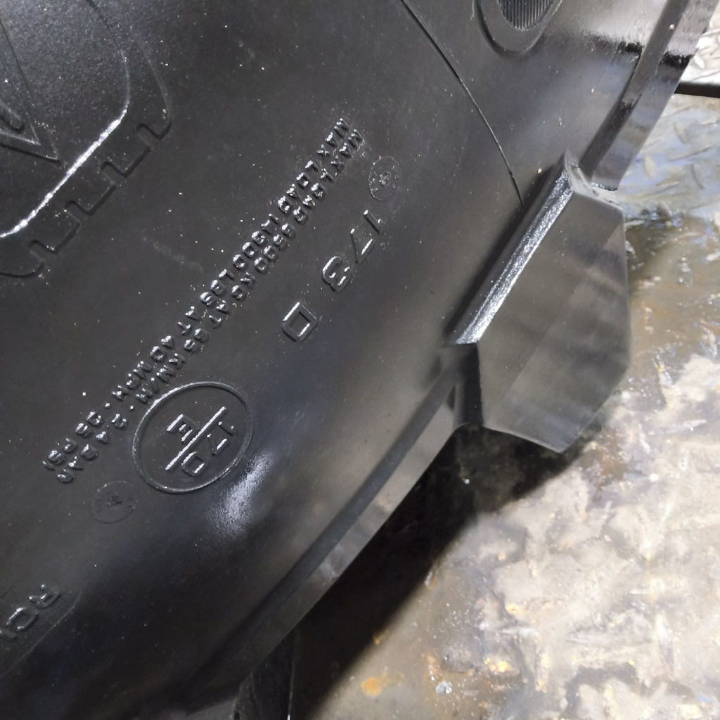 650/85R38 Trelleborg TM900 High Power R-1W 173D 80%