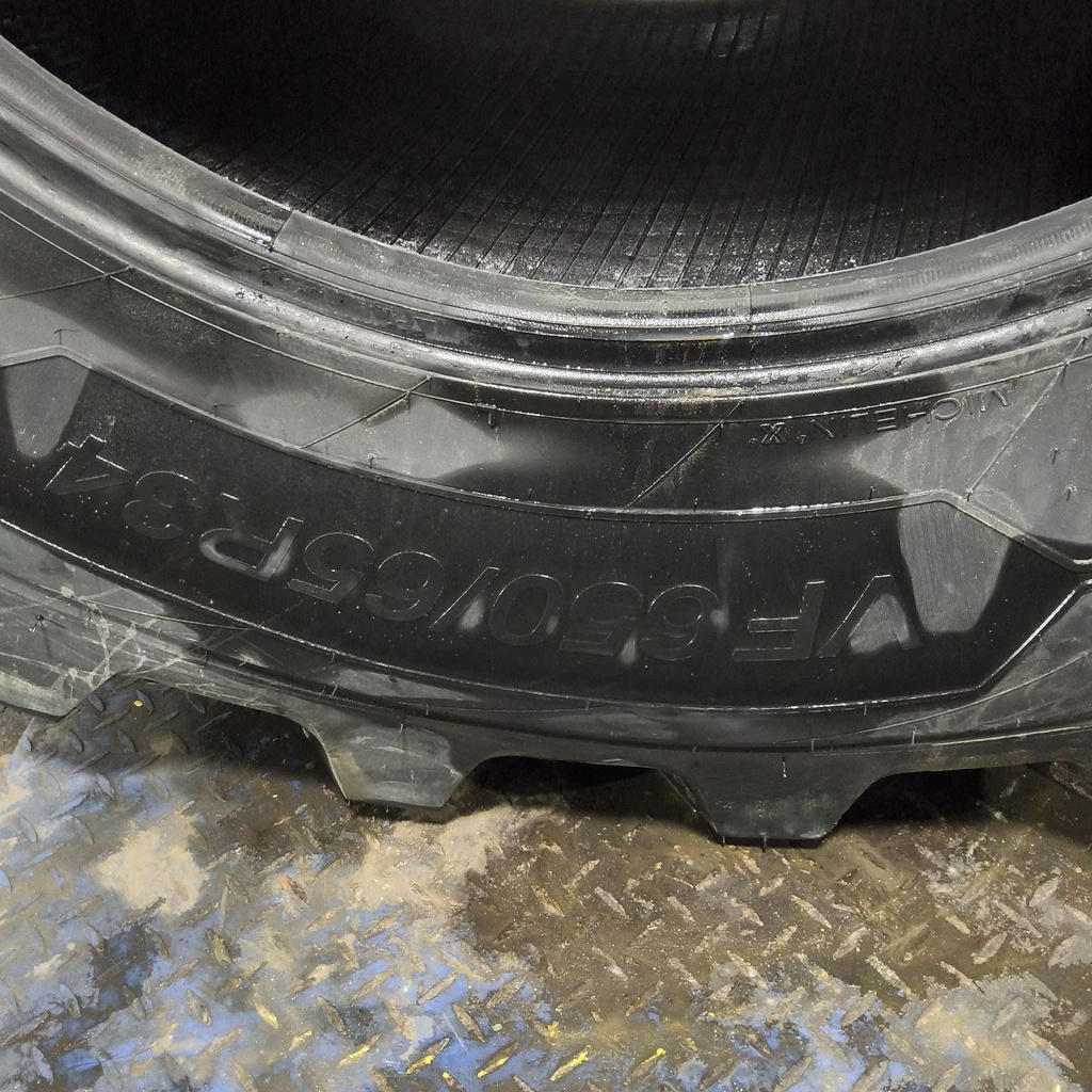 VF650/65R34 Michelin AxioBib 2 R-1 170D 99%