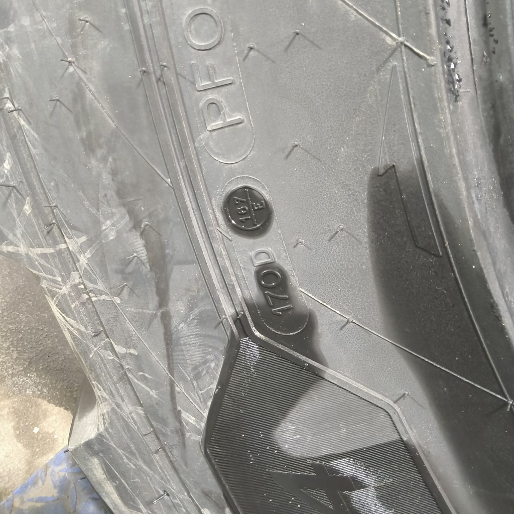 VF650/65R34 Michelin AxioBib 2 R-1 170D 99%