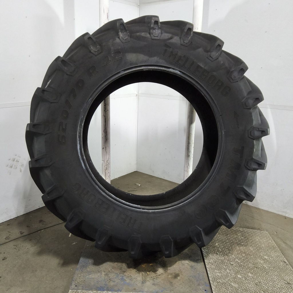 620/70R42 Trelleborg TM700 R-1W 166D 75%