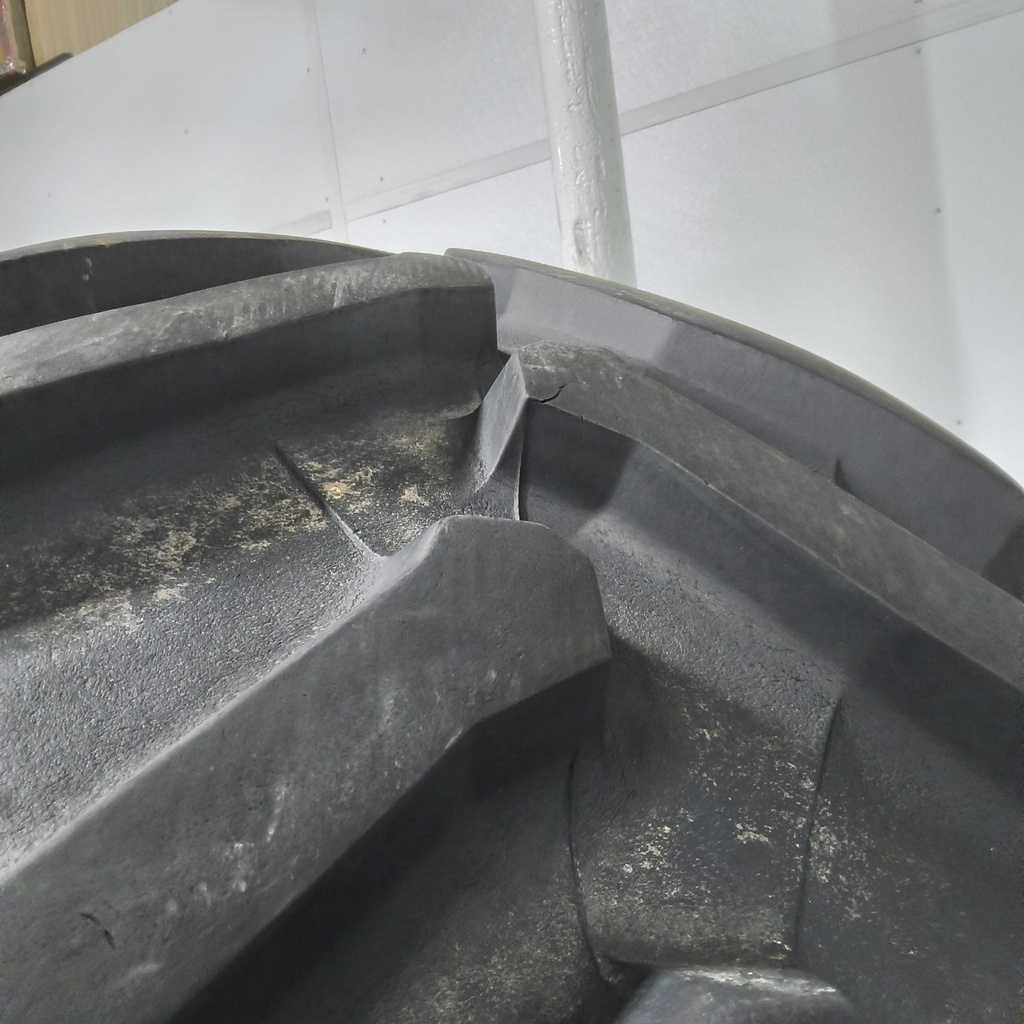620/70R42 Trelleborg TM700 R-1W 166D 75%