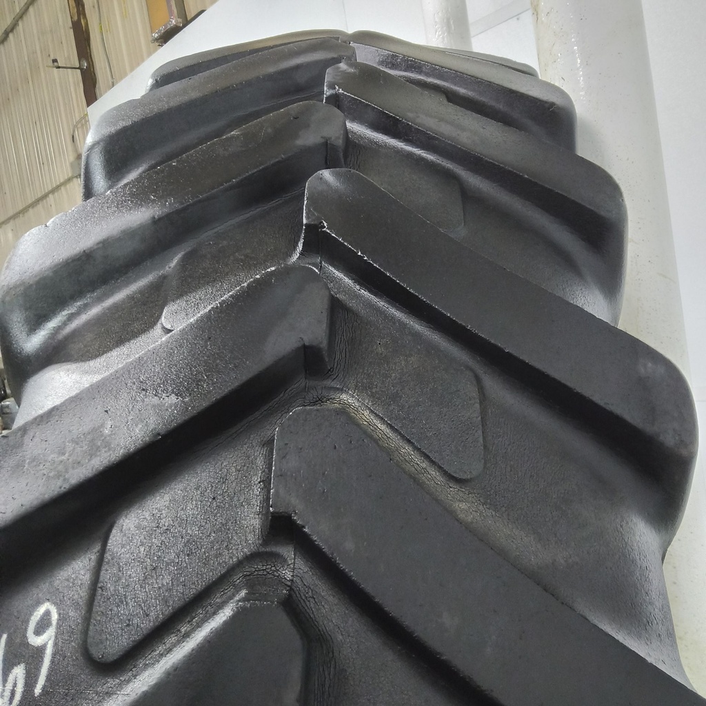 380/90R50 Michelin AgriBib Row Crop R-1W 151A8 45%