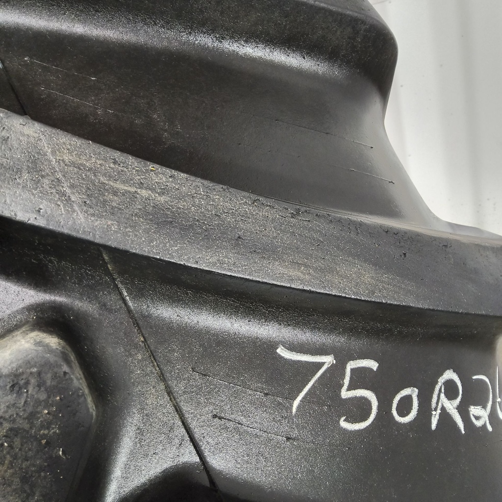 VF750/65R26CFO Firestone Maxi Traction R-1W 177B 90%