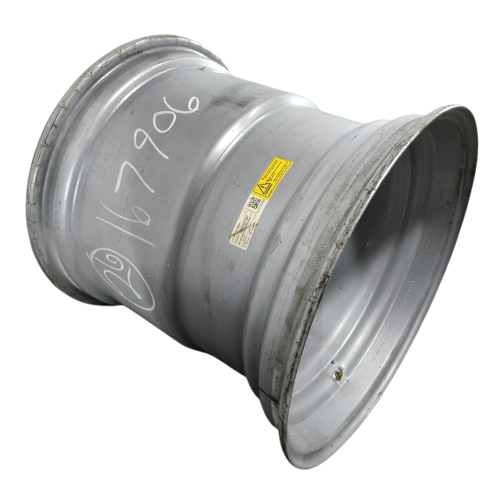 25"W x 26"D, Case IH Silver Mist 10-Hole Formed Plate , -5.25" Offset