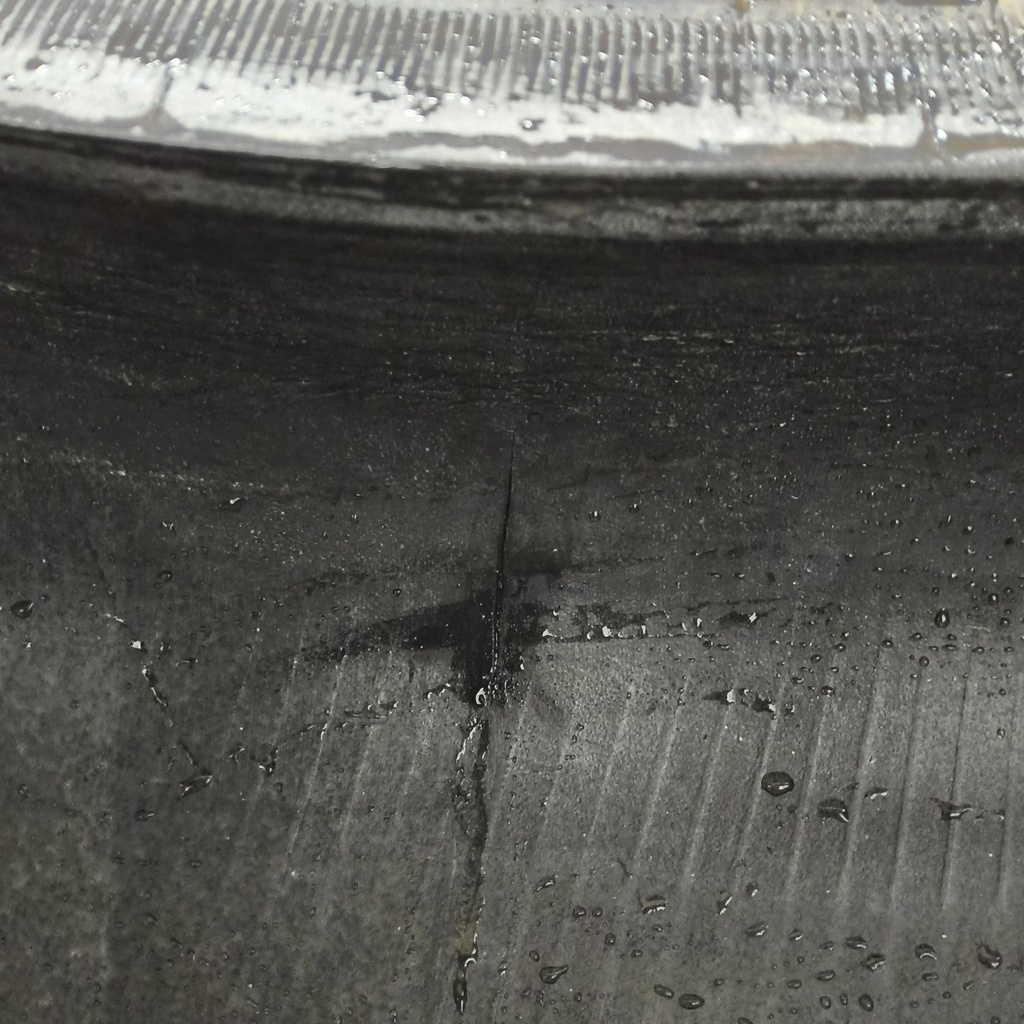 320/80R42 Goodyear Farm DT800 Super Traction R-1W 141A8 55%