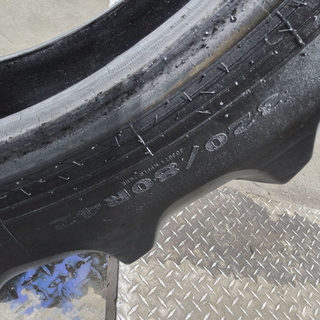 320/80R42 Goodyear Farm DT800 Super Traction R-1W 141A8 55%