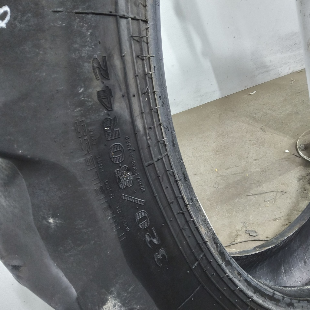 320/80R42 Goodyear Farm DT800 Super Traction R-1W 141A8 55%