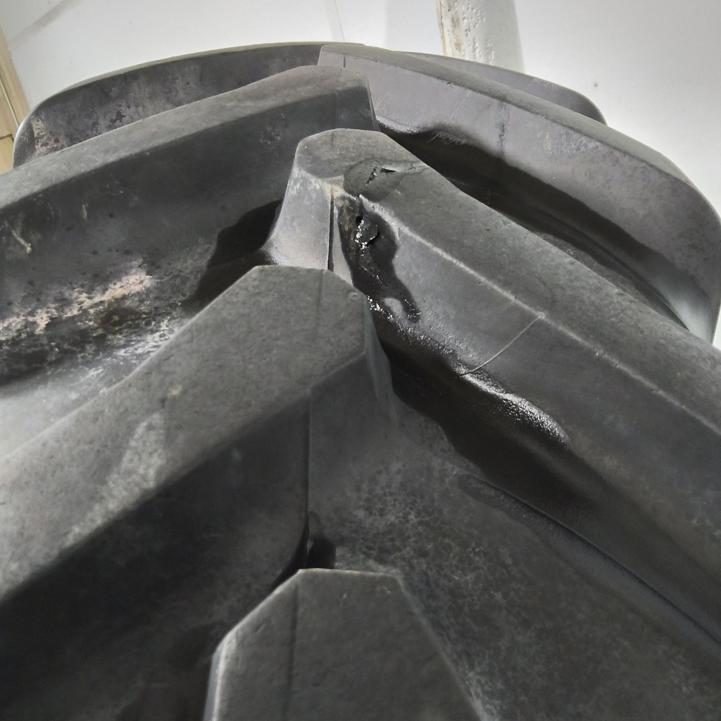 380/90R46 Alliance A-350 Row Crop R-1 172D 85%