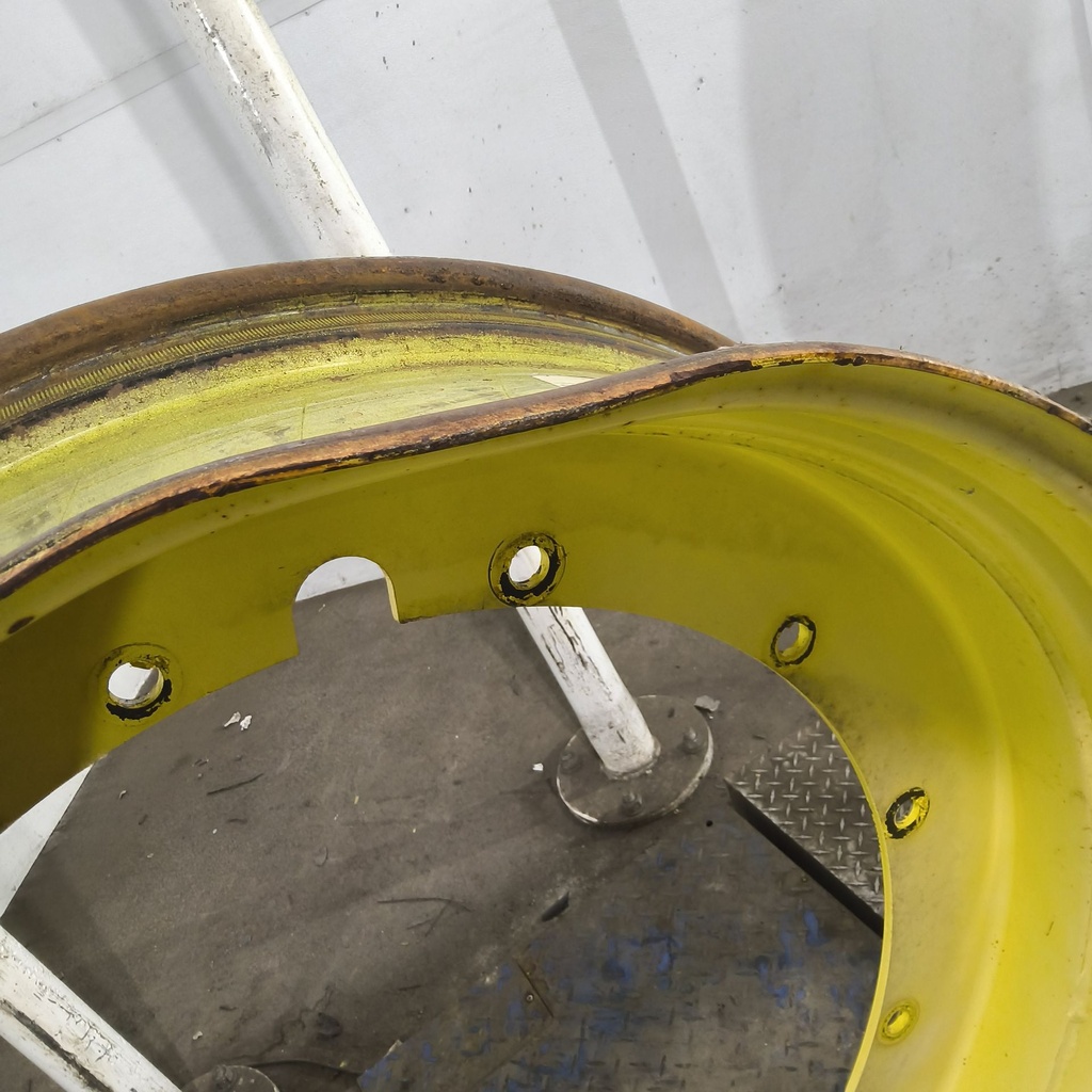 10"W x 42"D, John Deere Yellow 12-Hole Stub Disc , 1.69" Offset