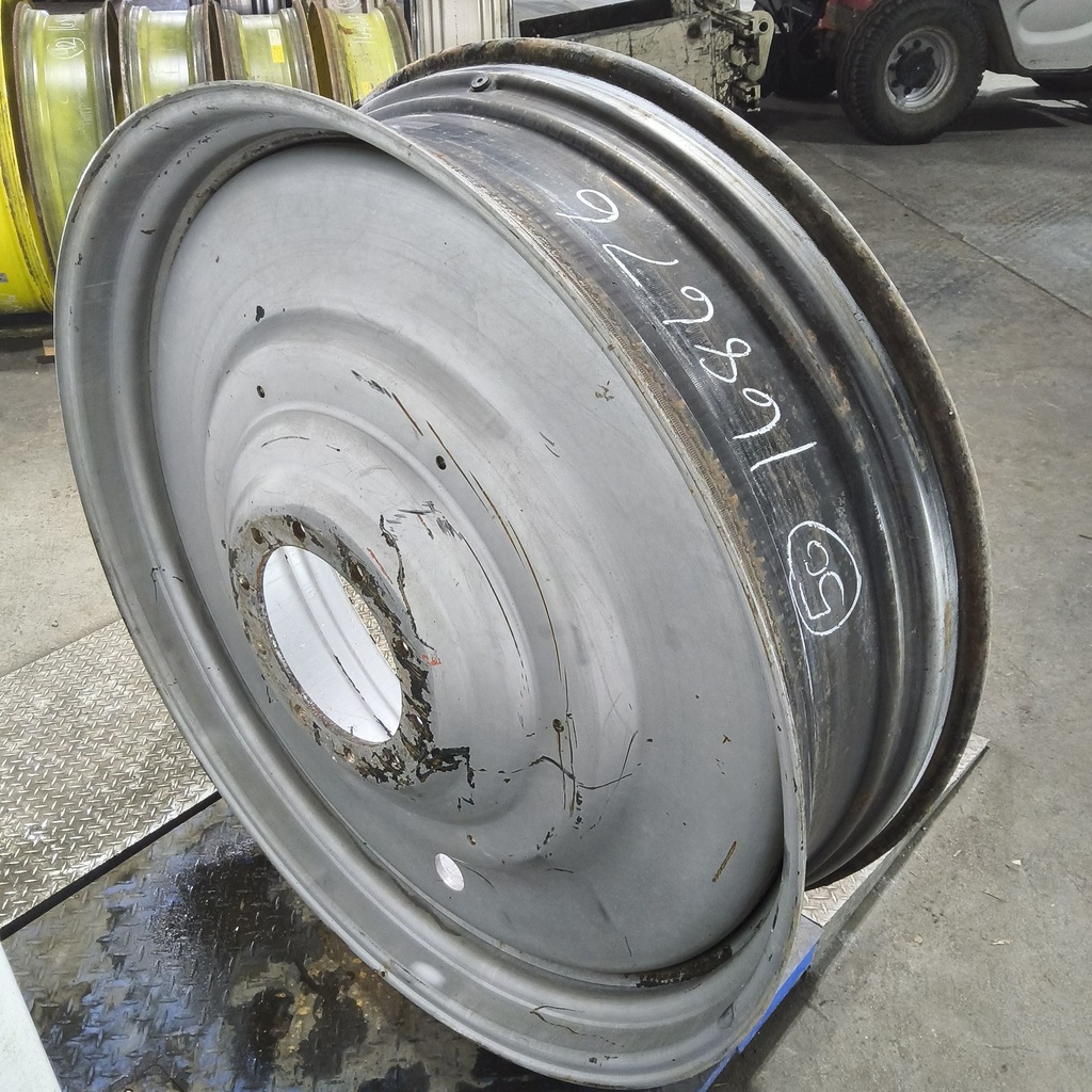 15"W x 50"D, Case IH Silver Mist 10-Hole Formed Plate , -9.25" Offset