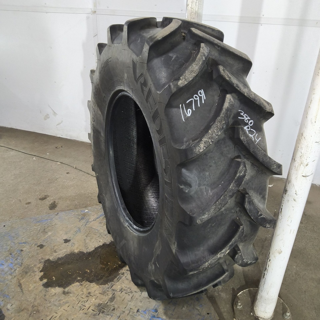 380/85R24 Vredestein Traxion 85 R-1W 131A8 85%