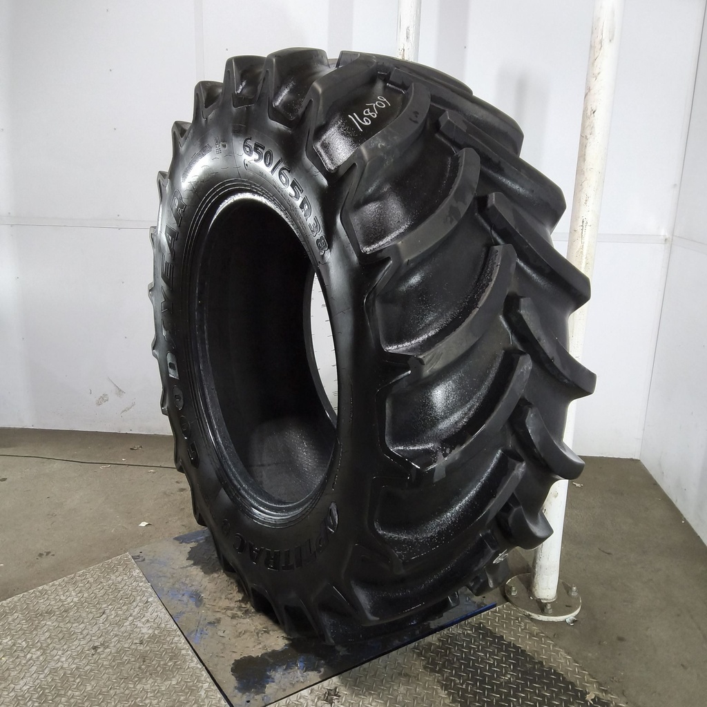 650/65R38 Goodyear Farm Optitrac R-1W 166D 90%