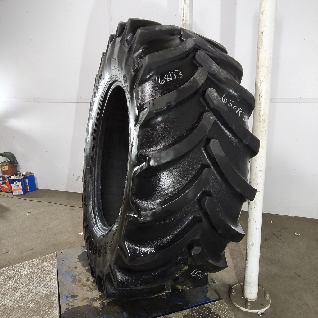 650/65R38 Goodyear Farm Optitrac R-1W 166D 65%