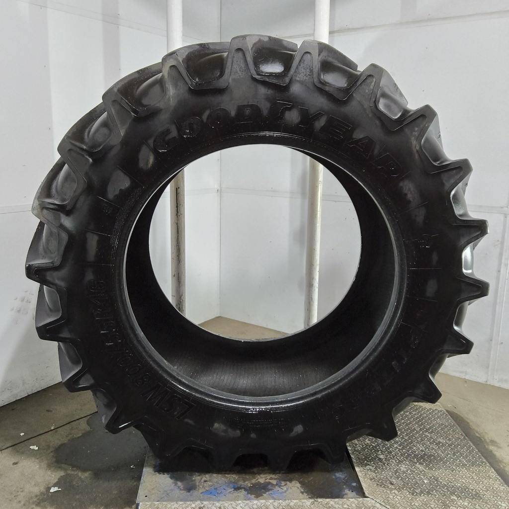 LSW800/55R46 Goodyear Farm Optitrac R-1W 178D 85%