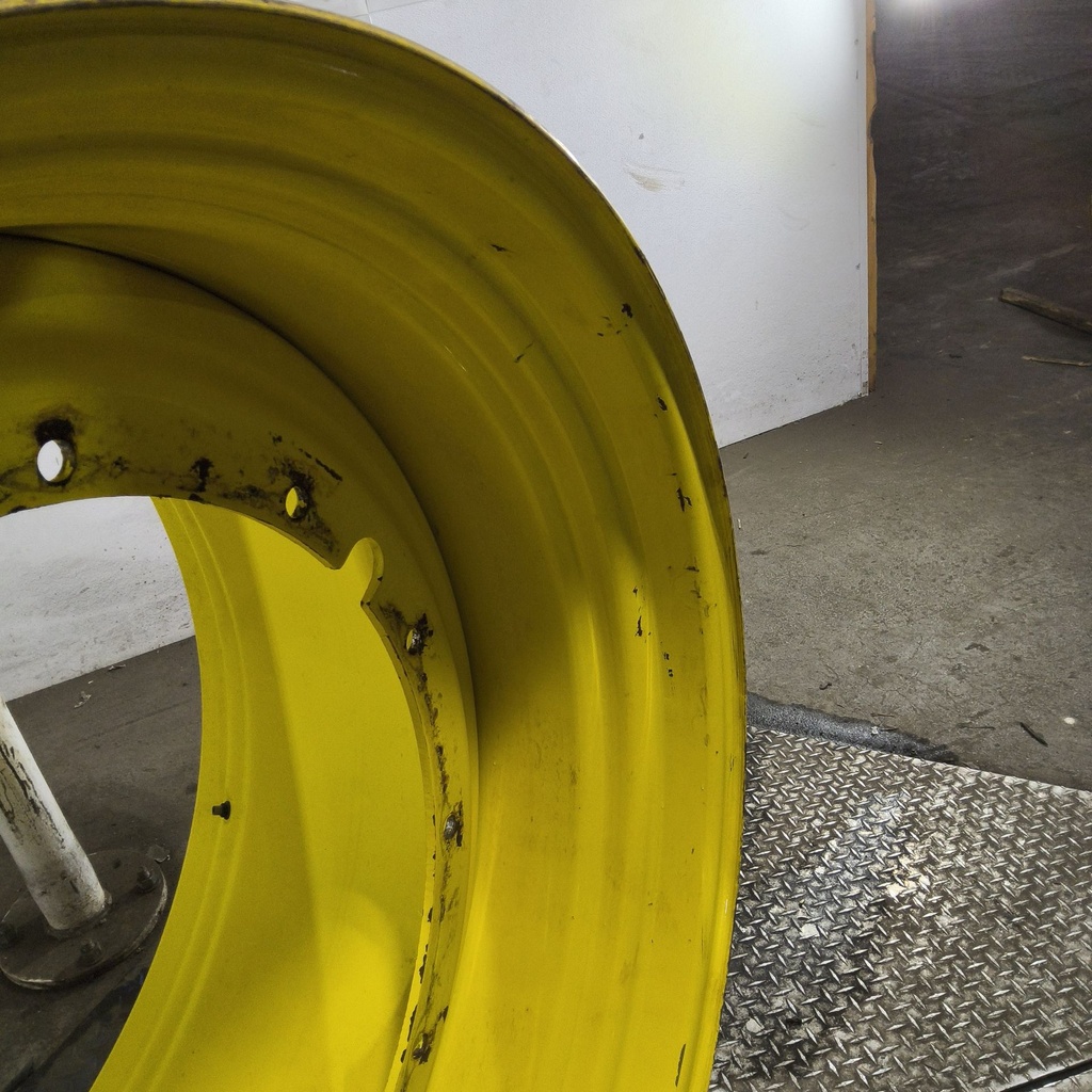 28"W x 46"D, John Deere Yellow 12-Hole Stub Disc , -6" Offset