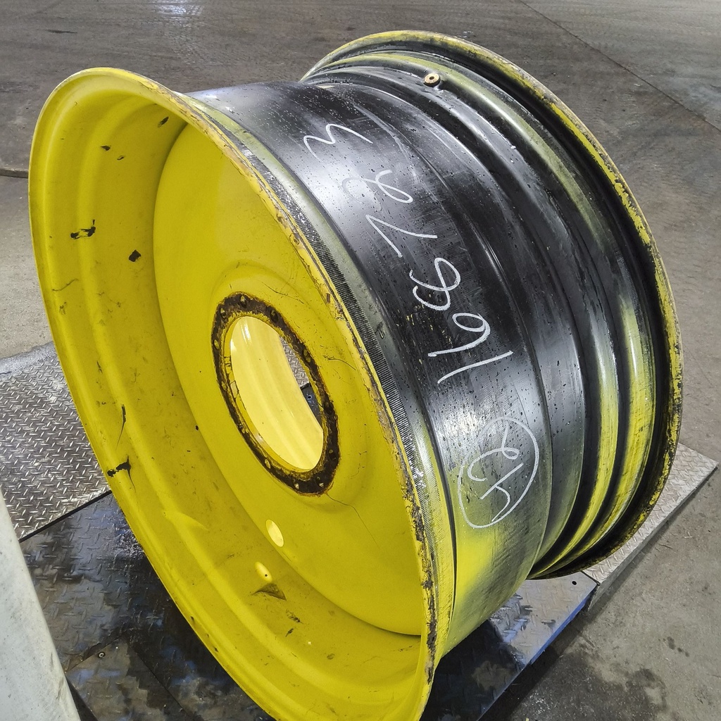 20"W x 42"D, John Deere Yellow 12-Hole Formed Plate Sprayer , -4" Offset