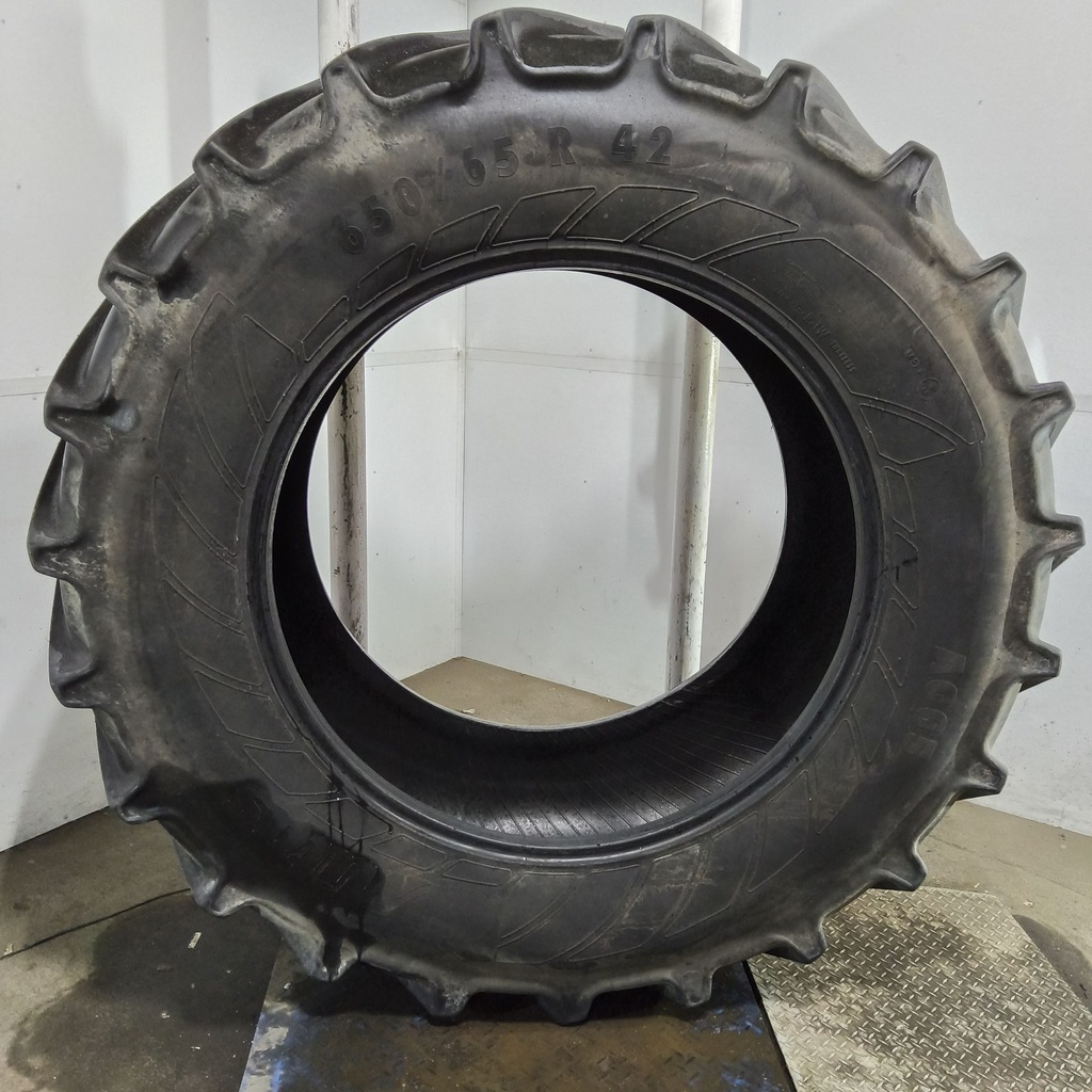 650/65R42 Mitas AC65 Radial  R-1W 168A8 70%