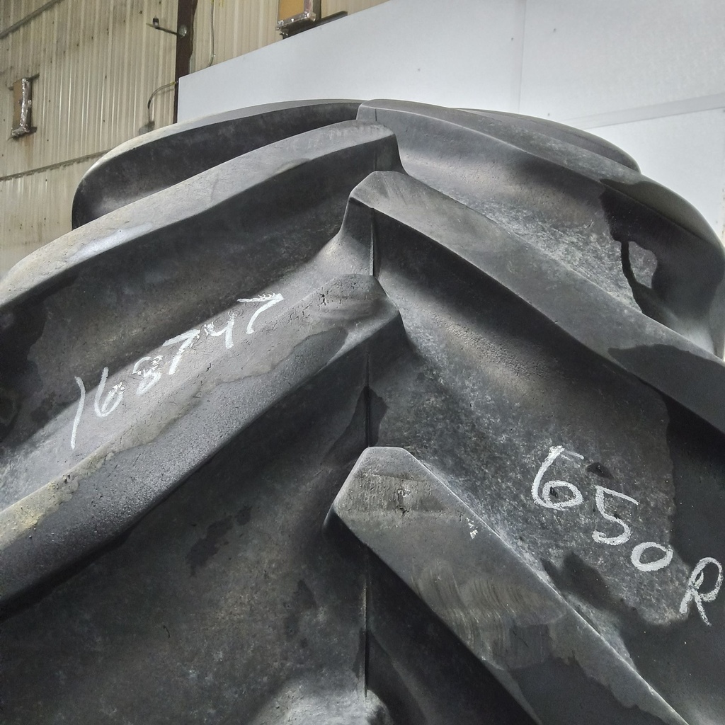 650/65R42 Goodyear Farm DT820 R-1W 170A8 85%