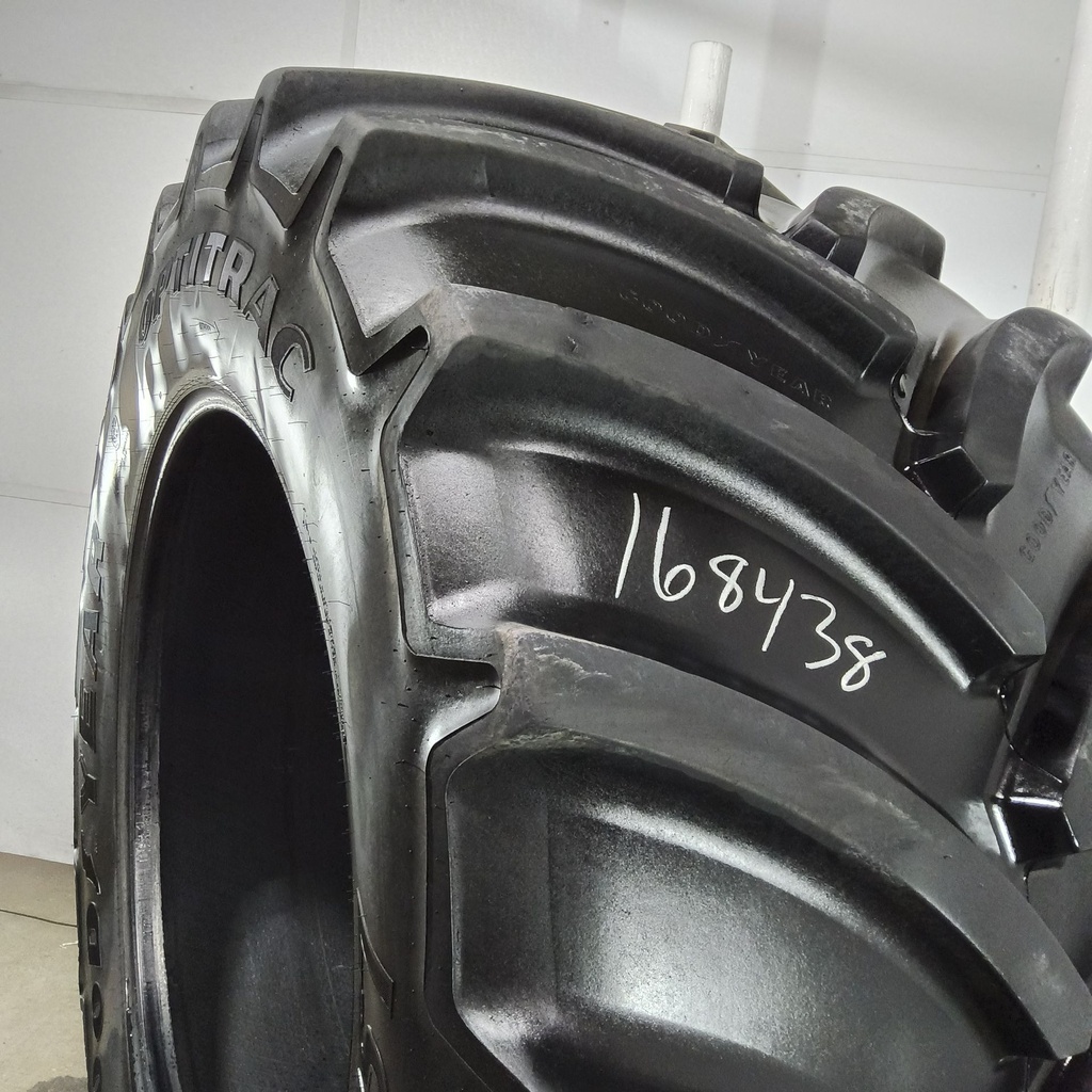 LSW1100/45R46 Goodyear Farm Optitrac R-1W 181D 85%