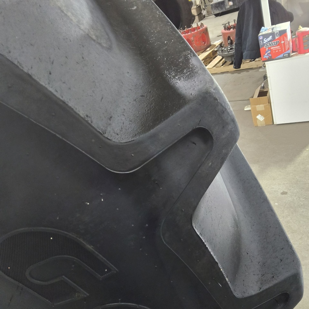 LSW1100/45R46 Goodyear Farm Optitrac R-1W 181D 85%