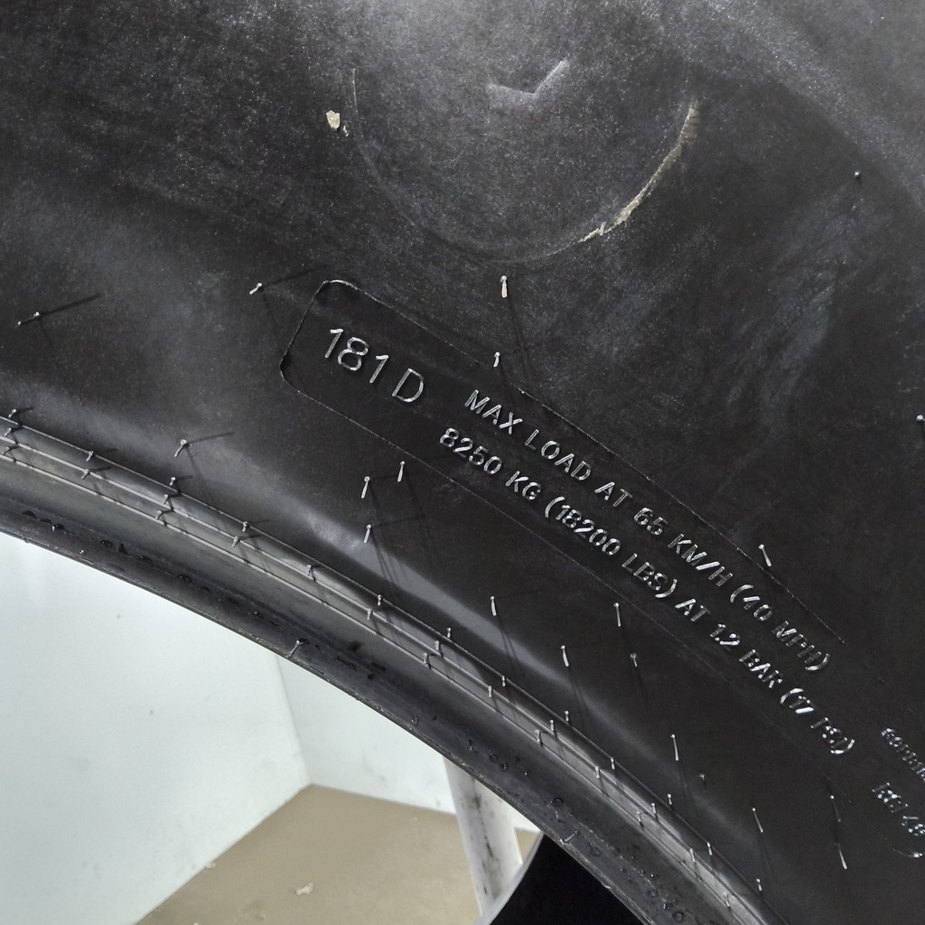 LSW1100/45R46 Goodyear Farm Optitrac R-1W 181D 85%