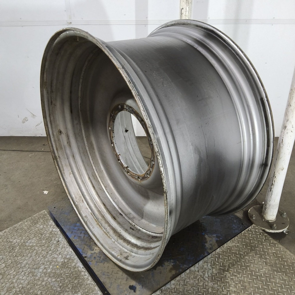 25"W x 46"D, Case IH Silver Mist 12-Hole Bubble Disc , -3.16" Offset