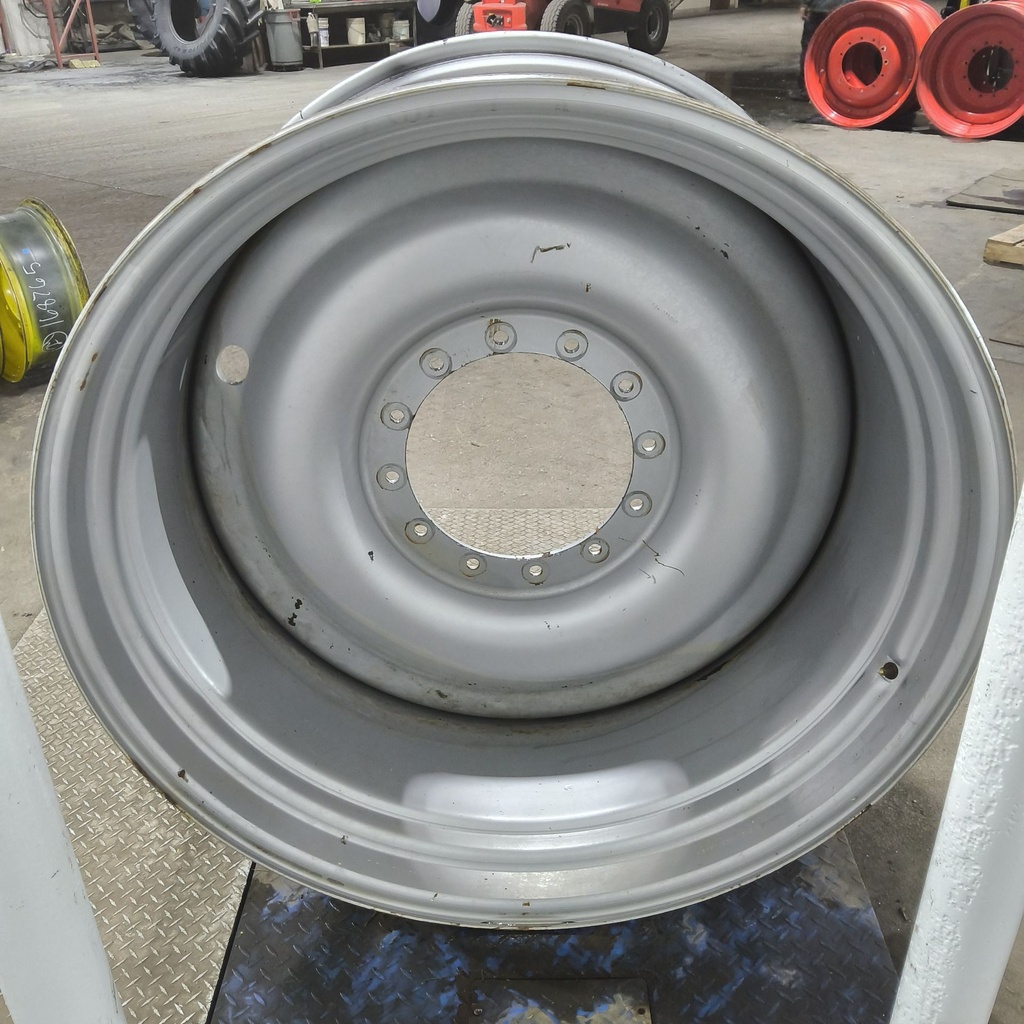 25"W x 46"D, Case IH Silver Mist 12-Hole Bubble Disc , -3.16" Offset