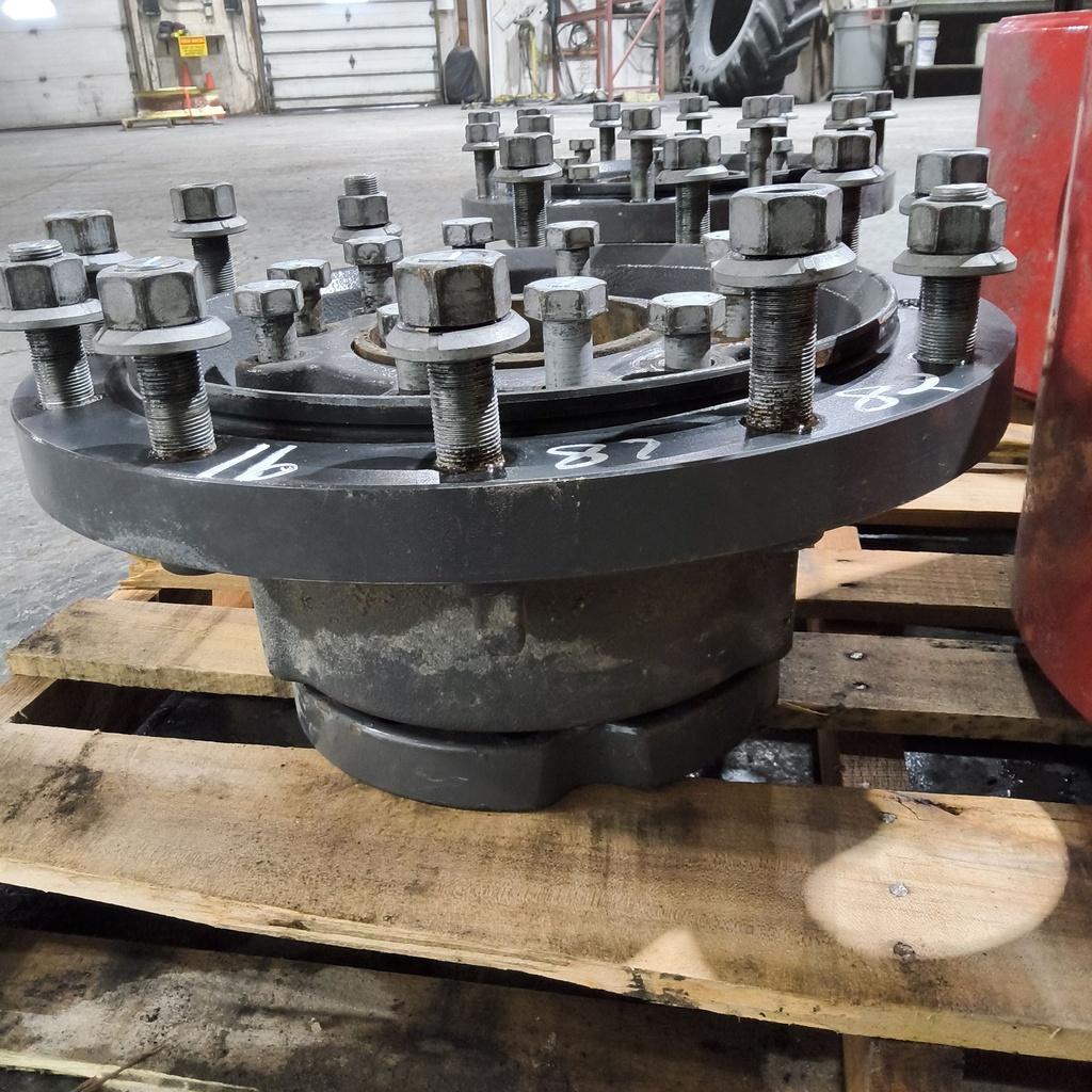 12-Hole Wedg-Lok OE Style, 5.62" (142.88mm) axle, Agco Corp Gray