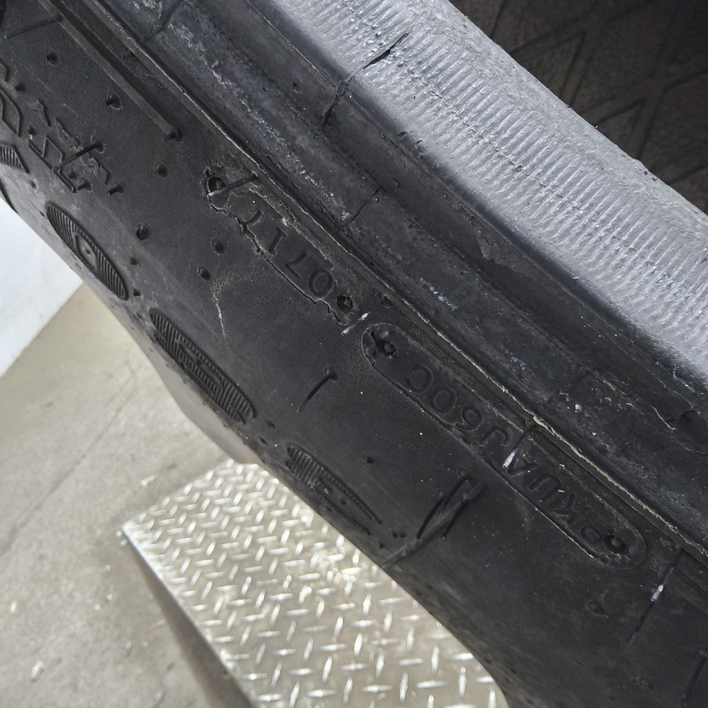 380/90R50 Goodyear Farm DT800 R-1W 151A8 70%