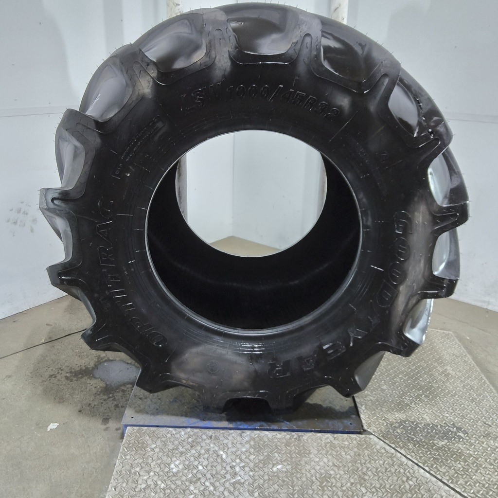 LSW1000/45R32 Goodyear Farm Optitrac R-1W 184D 99%