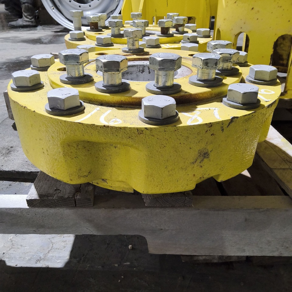 10-Hole Wedg-Lok OE Style, 3.94" (100mm) axle, John Deere Yellow