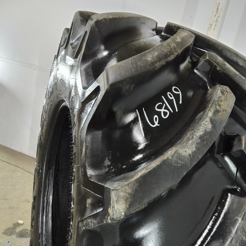 LSW750/60R30 Goodyear Farm Optitrac R-1W 180D 85%