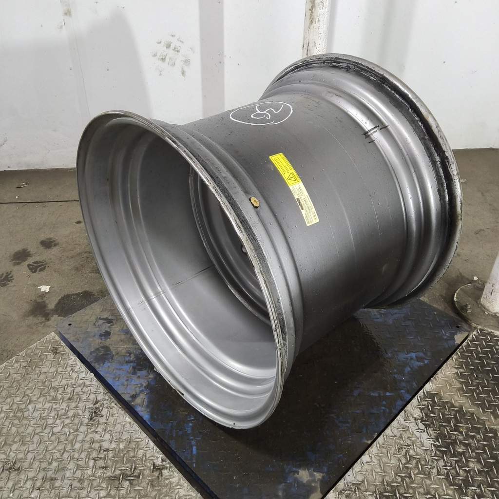 25"W x 30"D, Case IH Silver Mist 12-Hole Formed Plate , -2.62" Offset