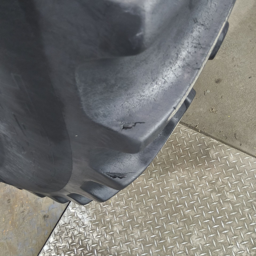 14.9R46 Goodyear Farm Dyna Torque R-1 142A8 50%