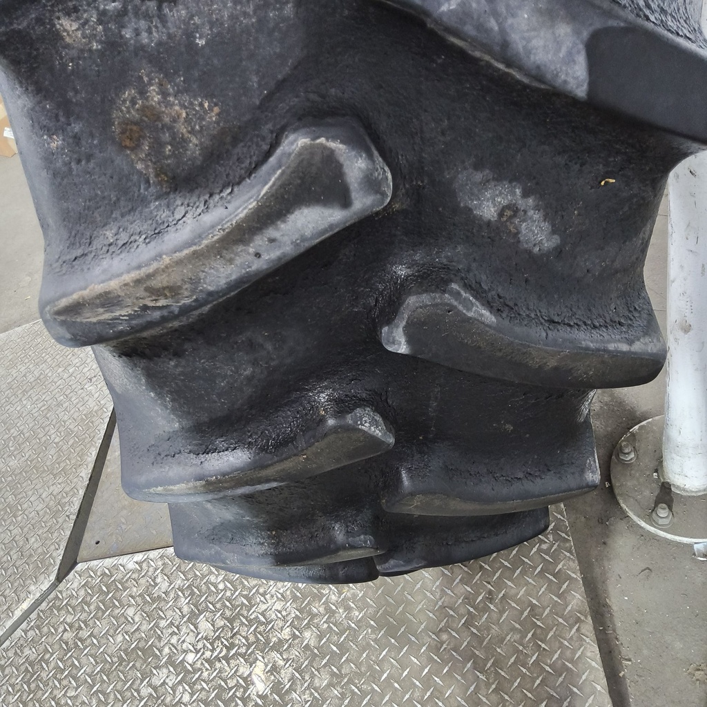 18.4R38 Firestone Radial 23 R-1 146A8 65%