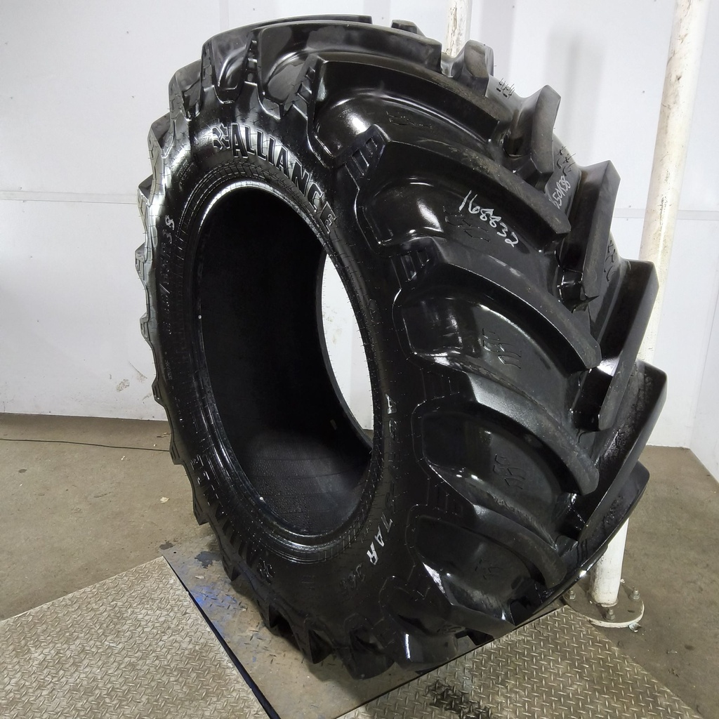650/65R38 Alliance 365 Agristar R-1W 171D 85%